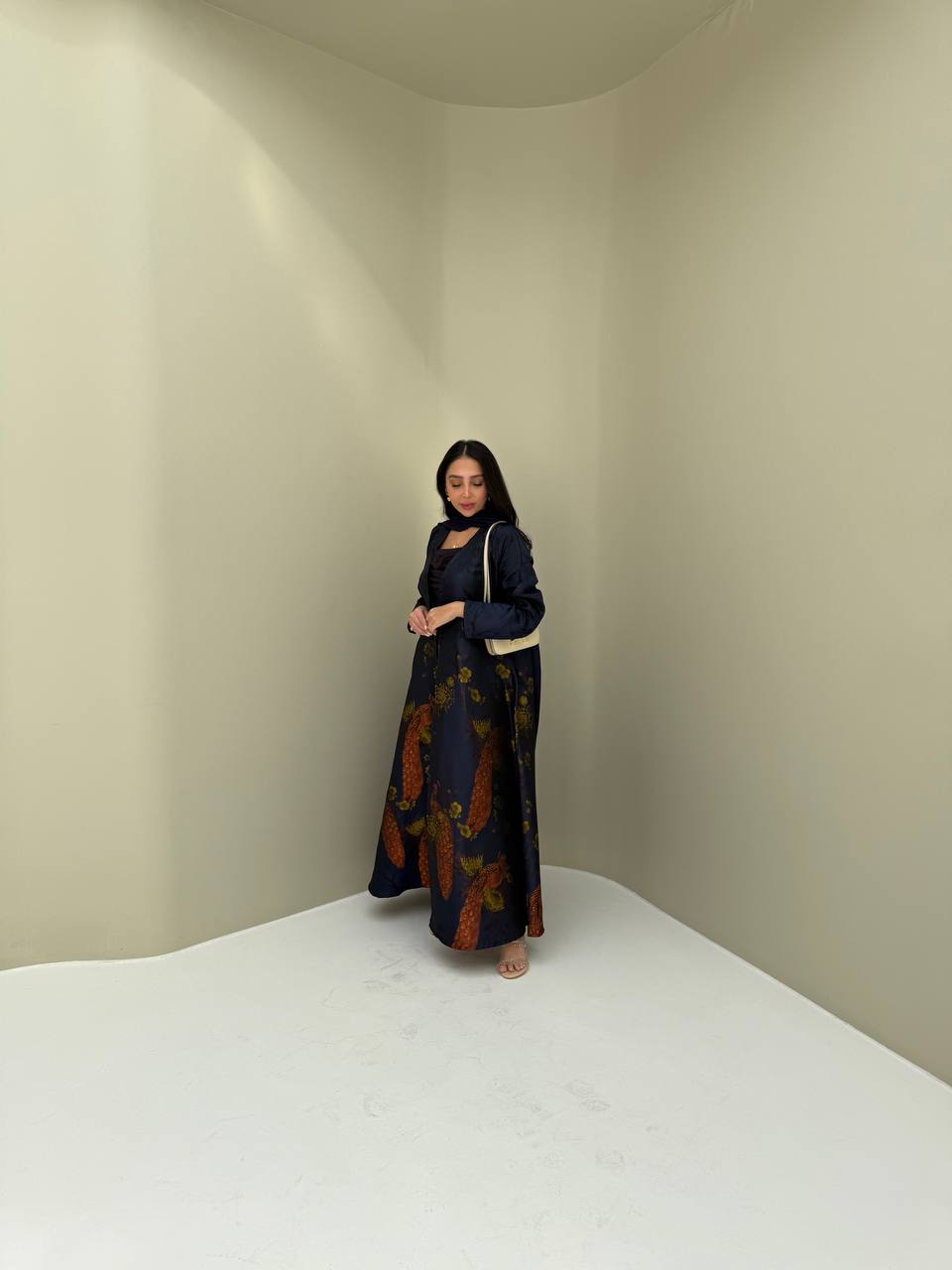 royal blue - Image 8