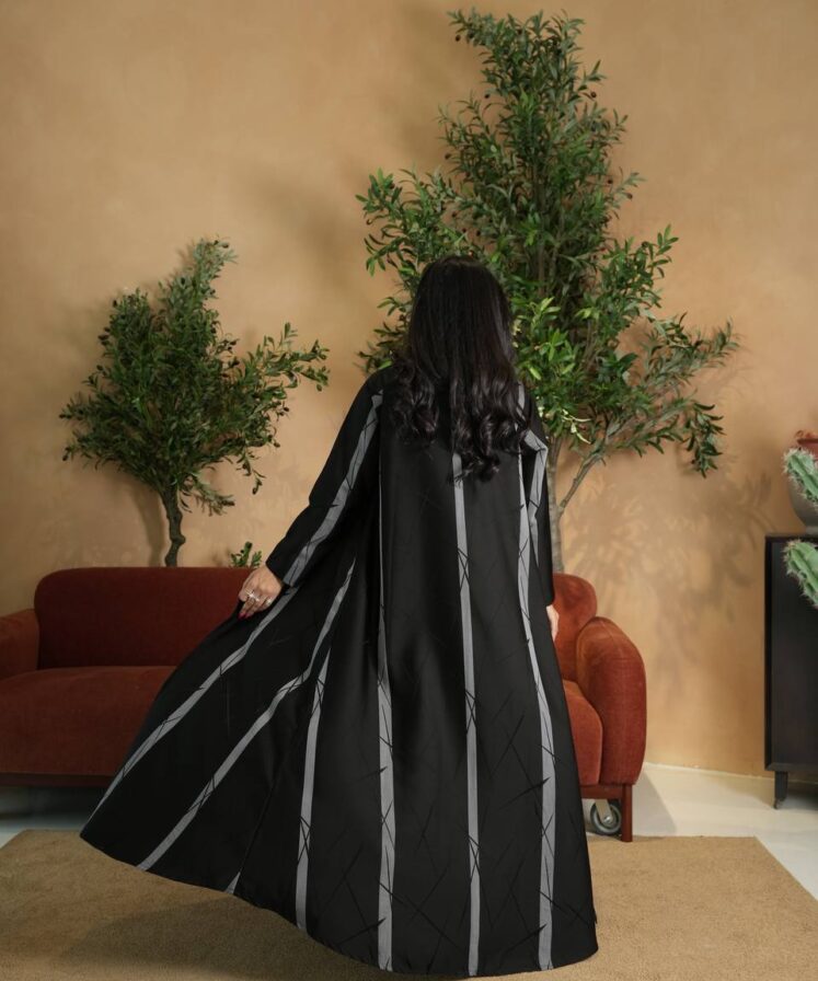 Alternative view of XOXO