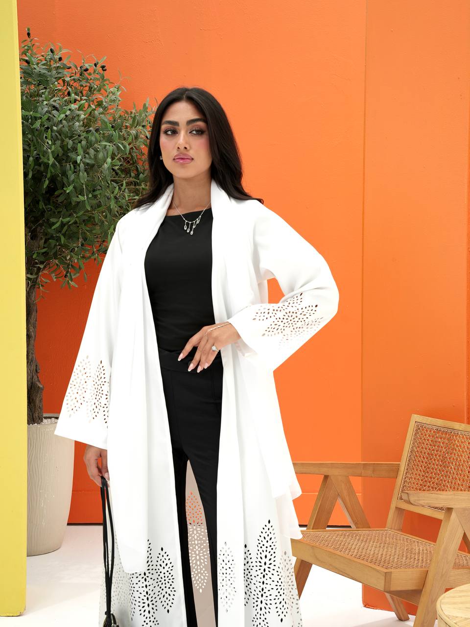 Taliah outlet - Image 2