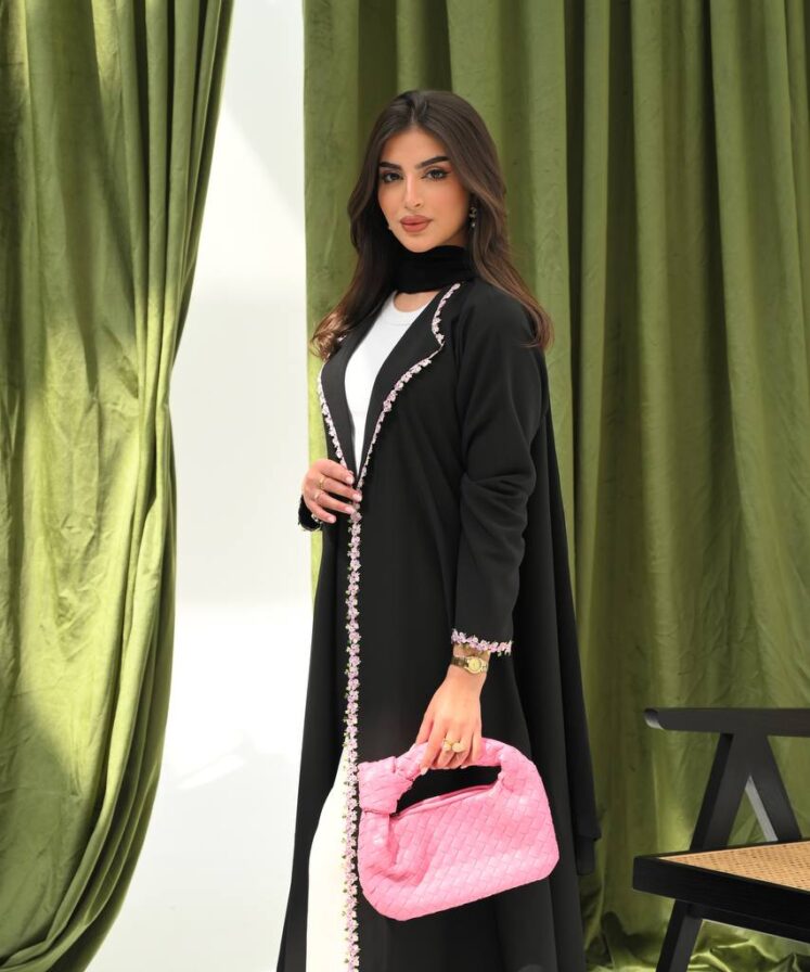 Alternative view of touch of pink