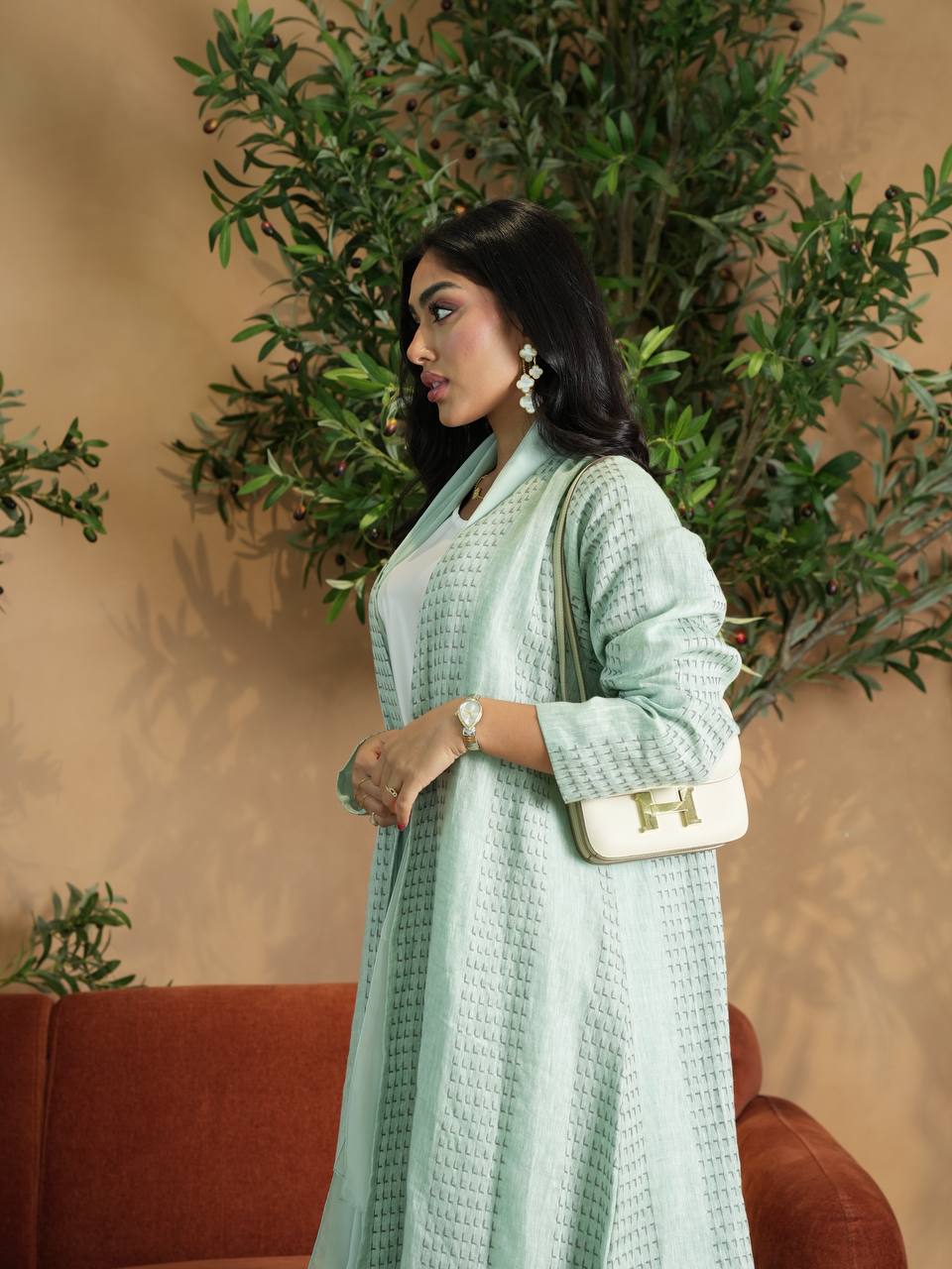 linely green outlet - Image 2